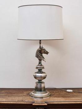 Stolní lampa s motivem koňské hlavy Stolní lampa s motivem koňské hlavy