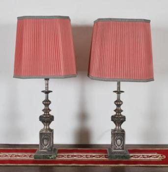 Starožitné párové lampy Výška 77 cm Starožitné párové lampy Výška 77 cm