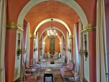 Starožitný zámecký lustr z bronzu desetiramenný Starožitný zámecký lustr z bronzu desetiramenný