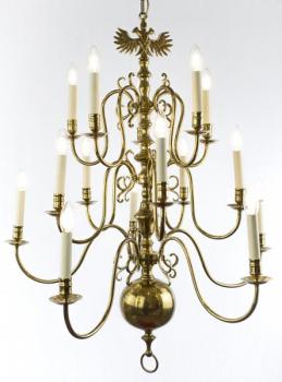 Třípatrový holandský lustr. Top stav Třípatrový holandský lustr. Top stav