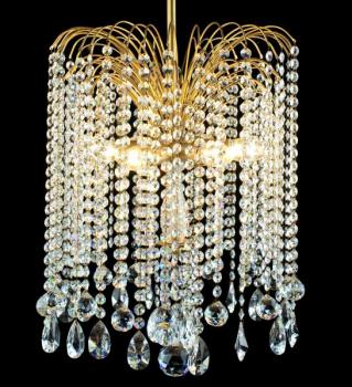 Křišťálový kaskádový lustr s dlouhými ověsy Křišťálový kaskádový lustr s dlouhými ověsy
