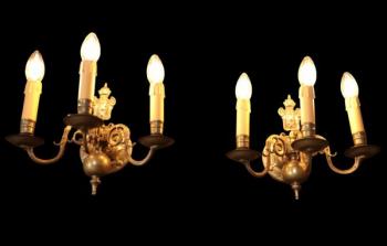 Starožitné nástěnné lampy s erbem Bronz Starožitné nástěnné lampy s erbem Bronz