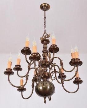 Dvoupatrový holandský lustr s orlicí a rybami Dvoupatrový holandský lustr s orlicí a rybami