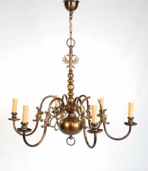 Zrenovovaný holandský lustr s rybami Zrenovovaný holandský lustr s rybami