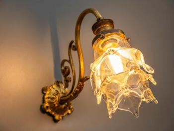 Nástěnná lampa / aplika ze zlaceného bronzu Nástěnná lampa / aplika ze zlaceného bronzu