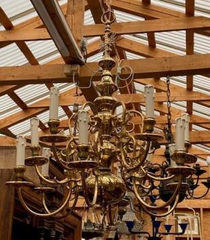 Lustr ve stylu holandského Baroka dvoupatrový Lustr ve stylu holandského Baroka dvoupatrový